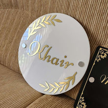 Load image into Gallery viewer, House Nameplate - Circle shape - Gold and White - With Leaf Border